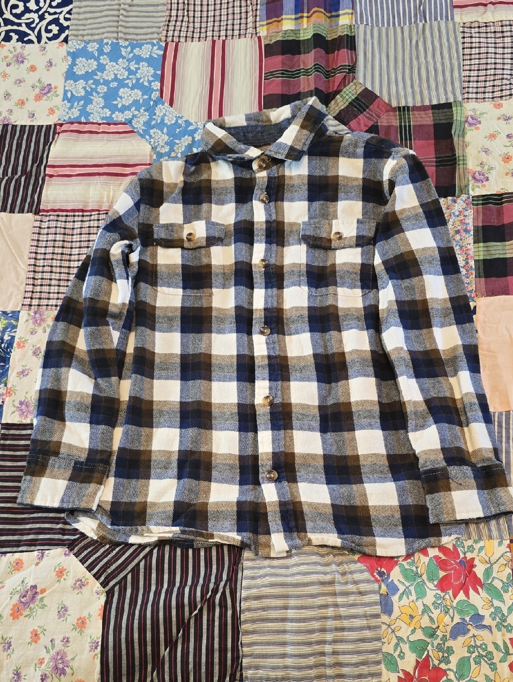 Bixby Nomad Boys M 8-10 Plaid Flannel Chest Pockets Brown Blue